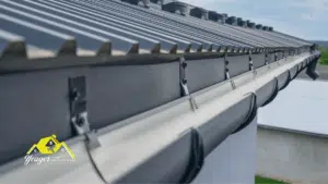 Read more about the article Metal vs. Traditional Roofs: What Are the Pros and Cons?